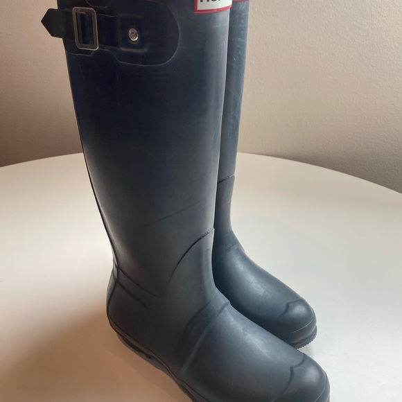 Hunter Boots Dark Navy Size 7 - Picture 2 of 8